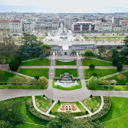 Appartement Hyper Centre De - N43 Valence (Drome)